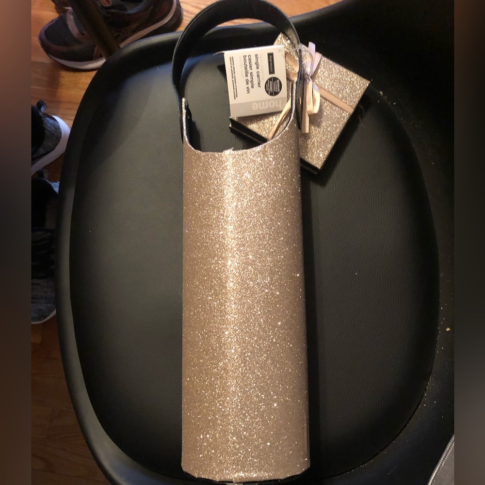 Beverage carrier w/ coasters